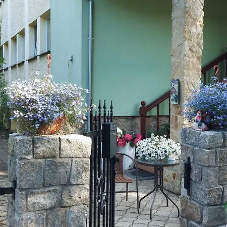 Veronika Vendégház 3*