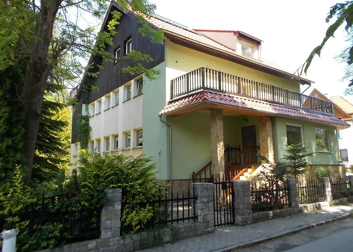 Veronika Гостевой дом 3*